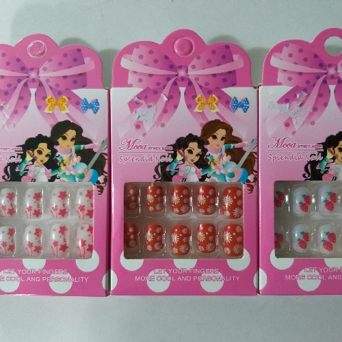 Uñas postizas para niña