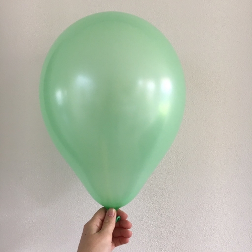 Globo Perlado 12" Verde x 25 u