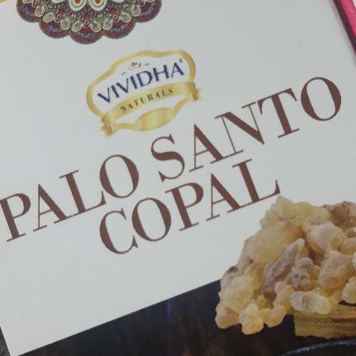 Conos vividha palo santo copal