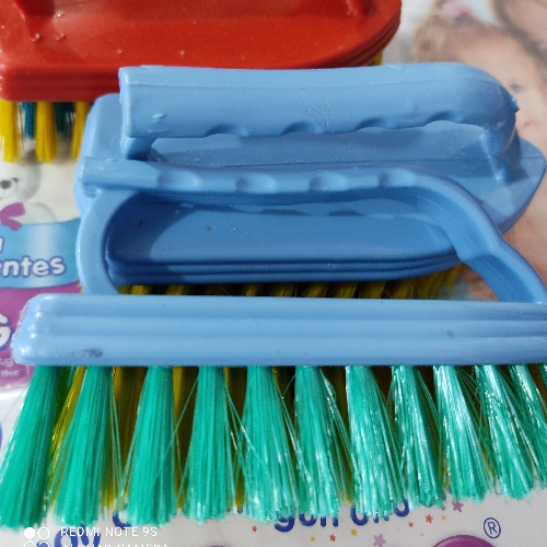 CEPILLO DE MANO MARCA PINTO PLANCHA