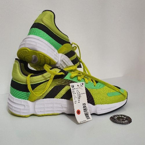 Adidas Lightstrike verde No 27