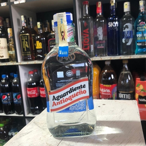 Antioqueño azul 750ml