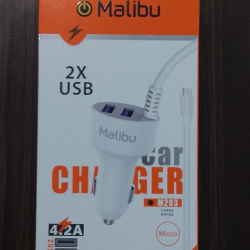 Cargador Malibu tipo V8 para auto