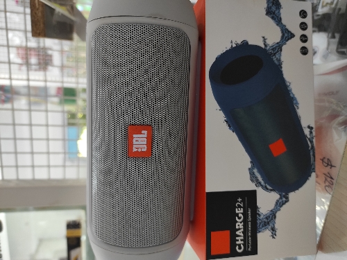 Parlante Jbl charge 2+