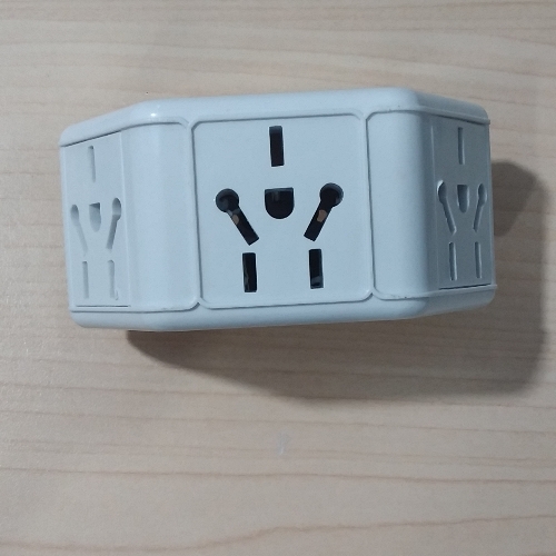 Triple adaptador