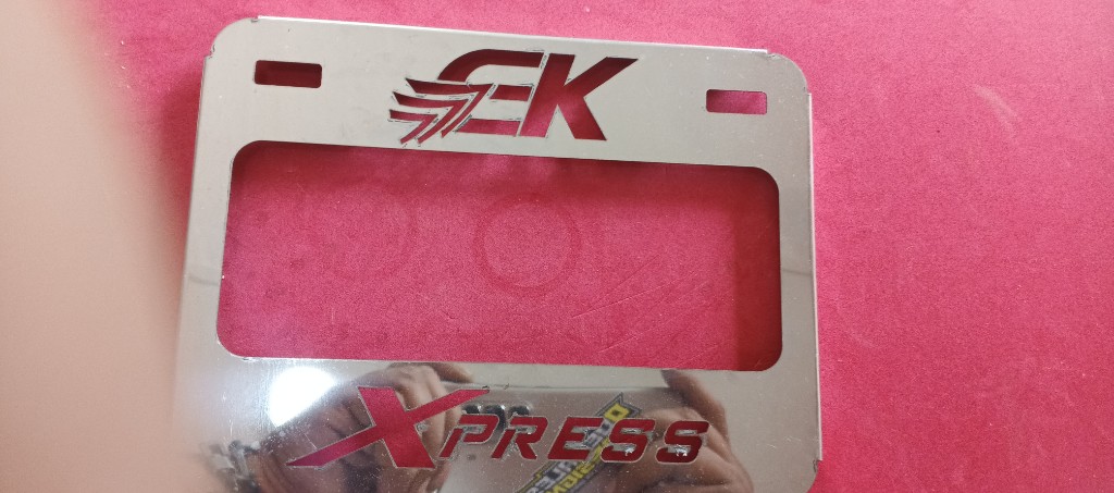 Cromo Porta Placas