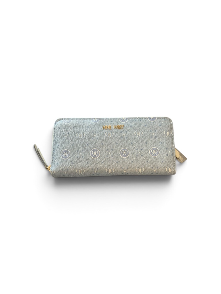 Wallet larga Nine West azul estampada