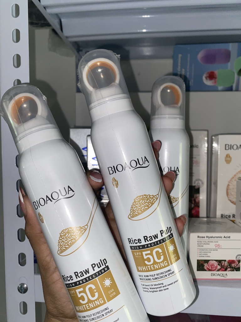 BIOAQUA Bloqueador en aerosol facial y corporal