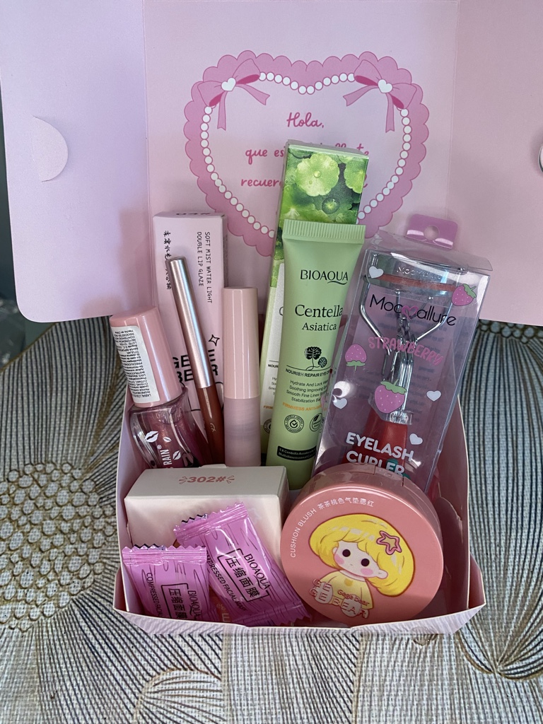 Cajita maquillaje x8