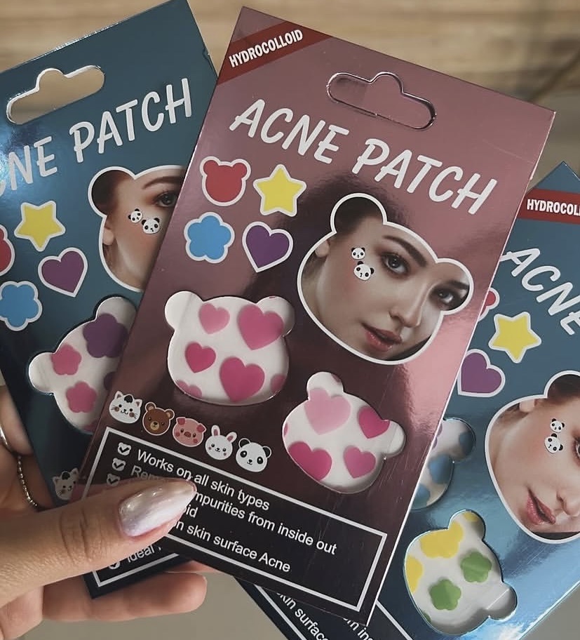 Acne Patch corazones