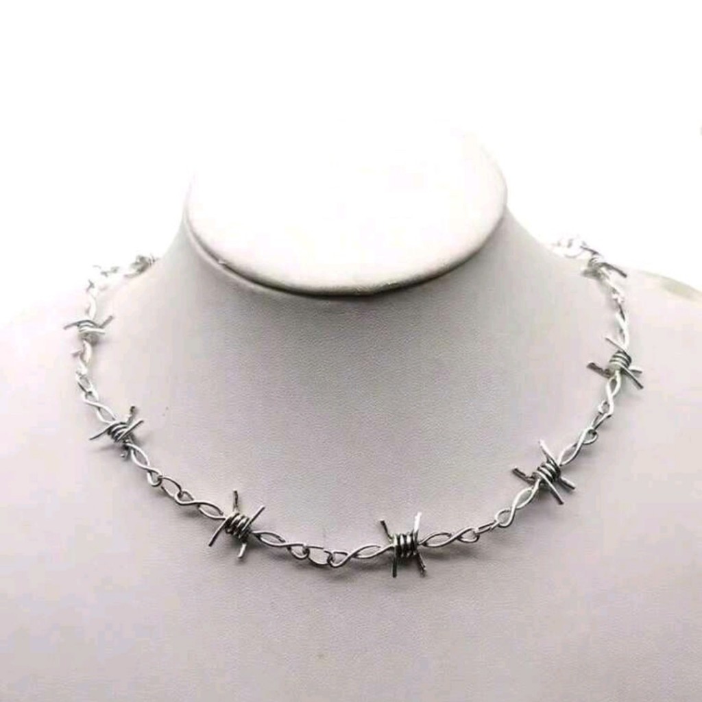 Collar púas