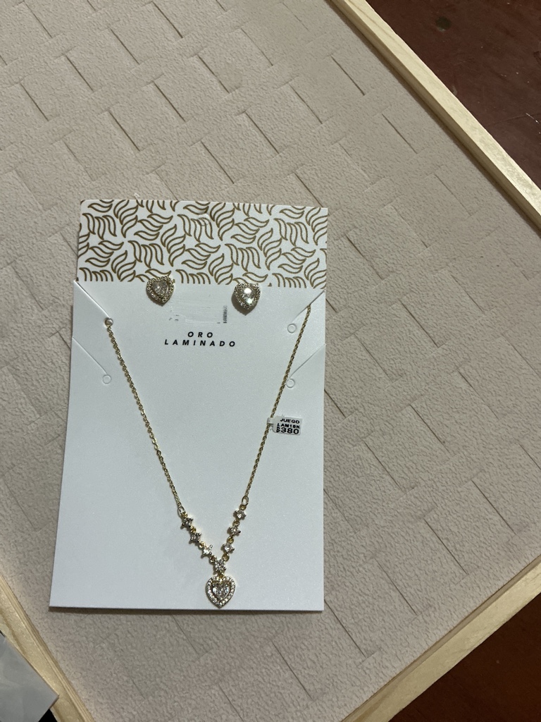 Juego oro laminado corazon