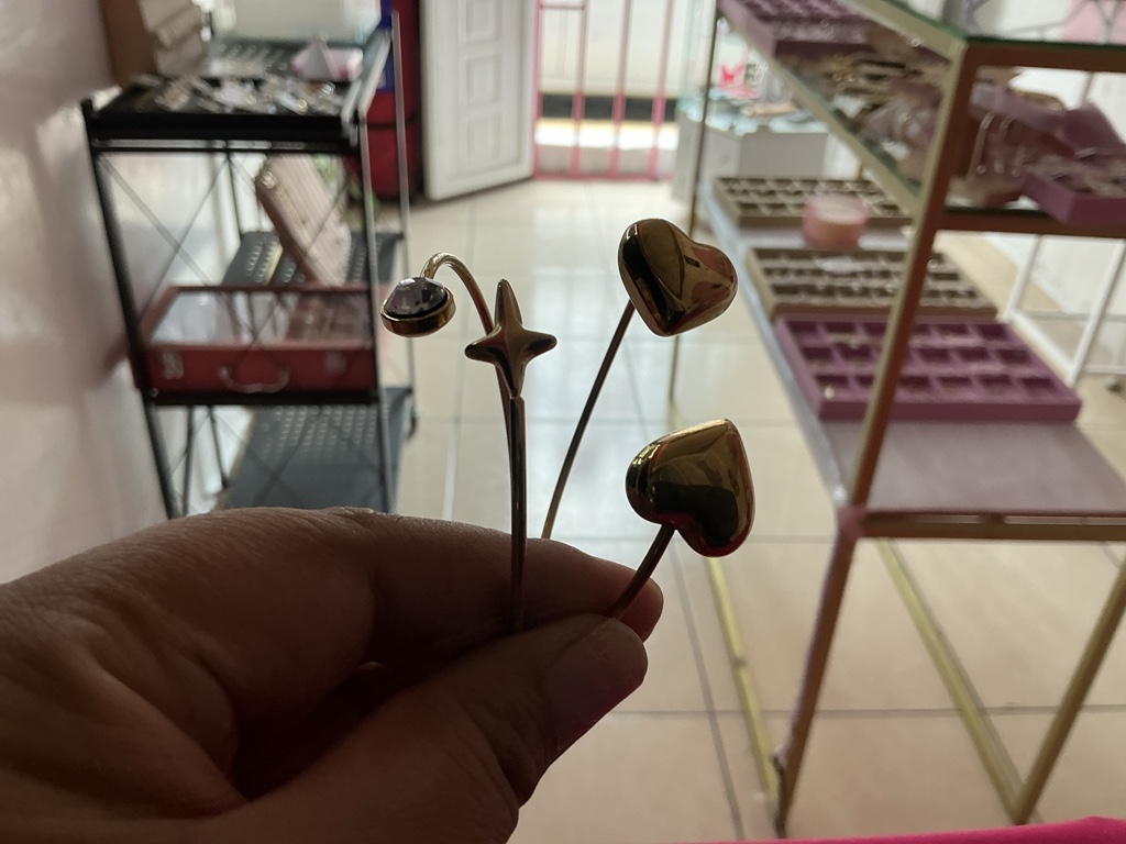 Brazaletes delgados