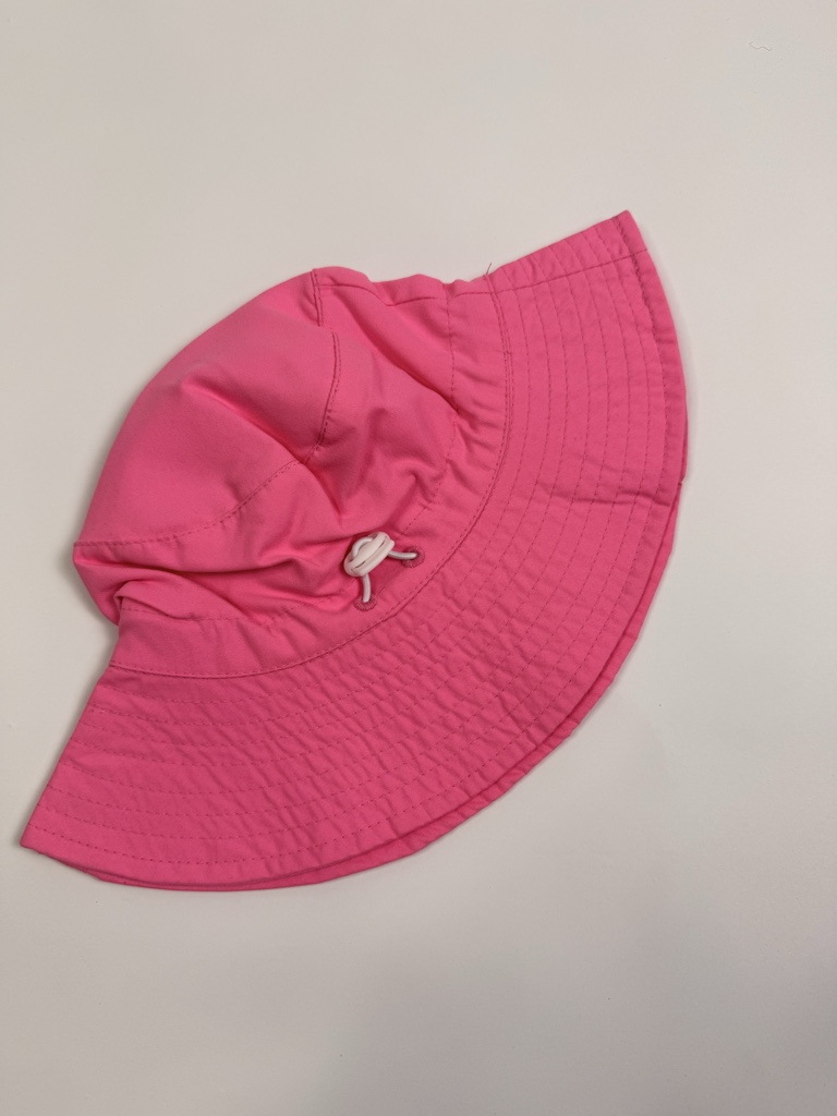 0/6m - Sombrero rosa con protección
