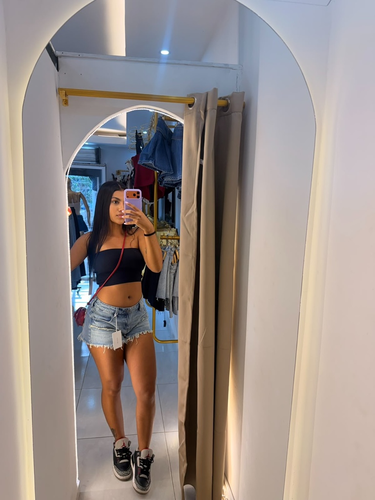 SHORT AZUL CORTO