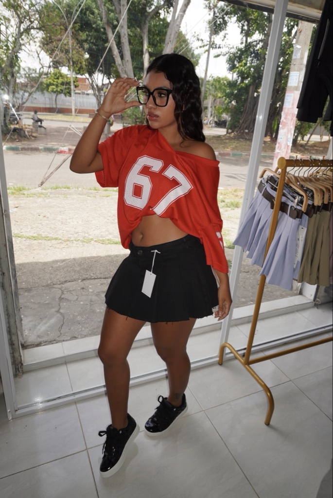 FALDA NEGRA PLISADA