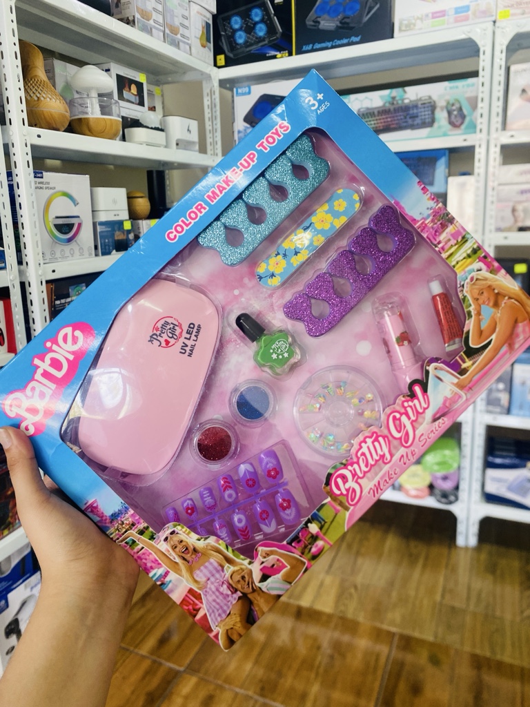 Barbie set maquillaje infantil