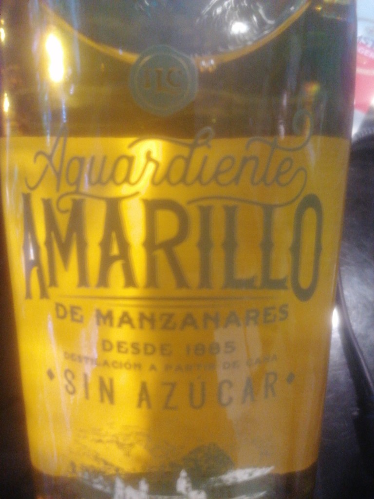 Aguardiente amarillo