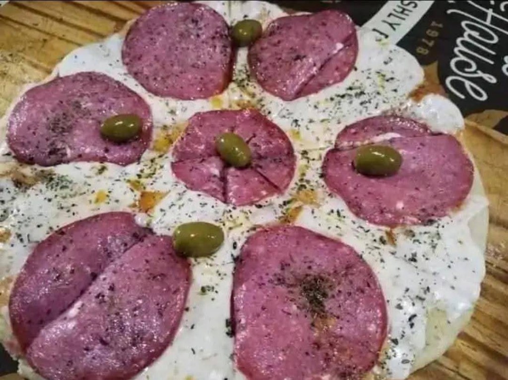 Pizza calabresa