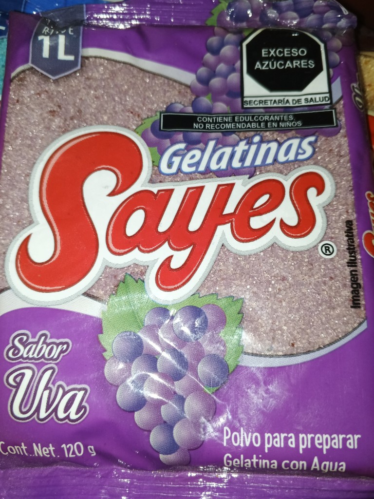 Gelatina uva en agua 120g