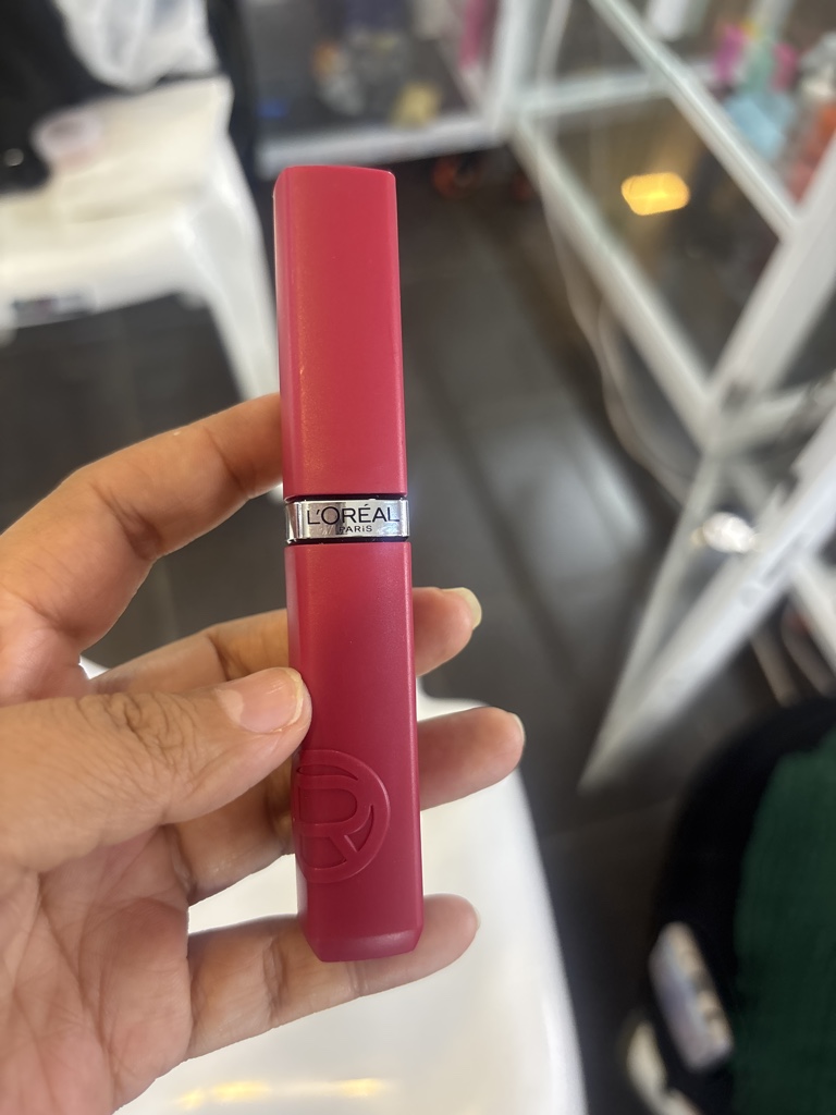 L'Oréal Paris lip gloss