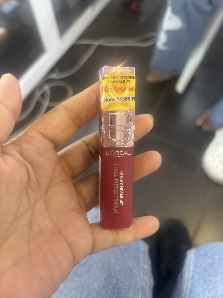 L'Oreal Paris rojo labial