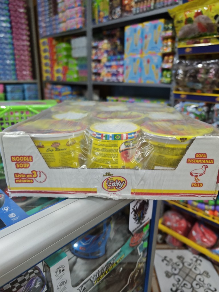 Laky sopa instantanea pollo jumbo