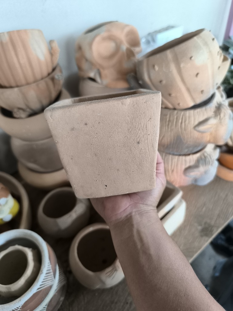 matera cuadrada ceramica
