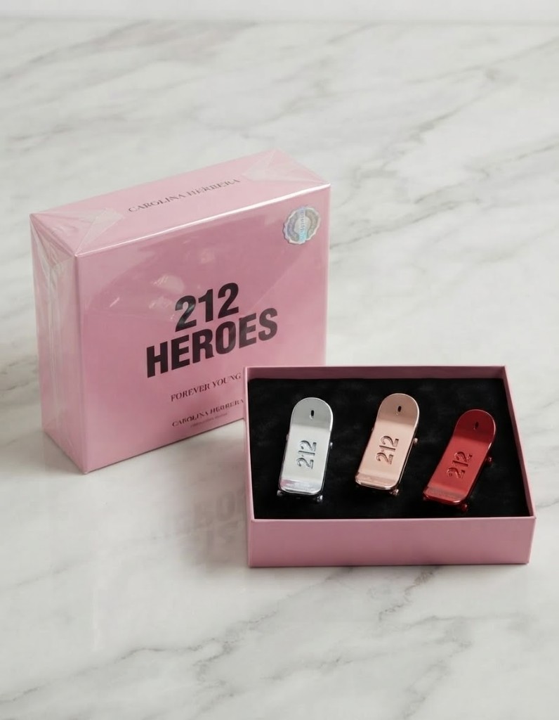 Set 212 Héroes "Forever Young" Carolina Herrera 50ml c/u (Set de 3 Piezas)