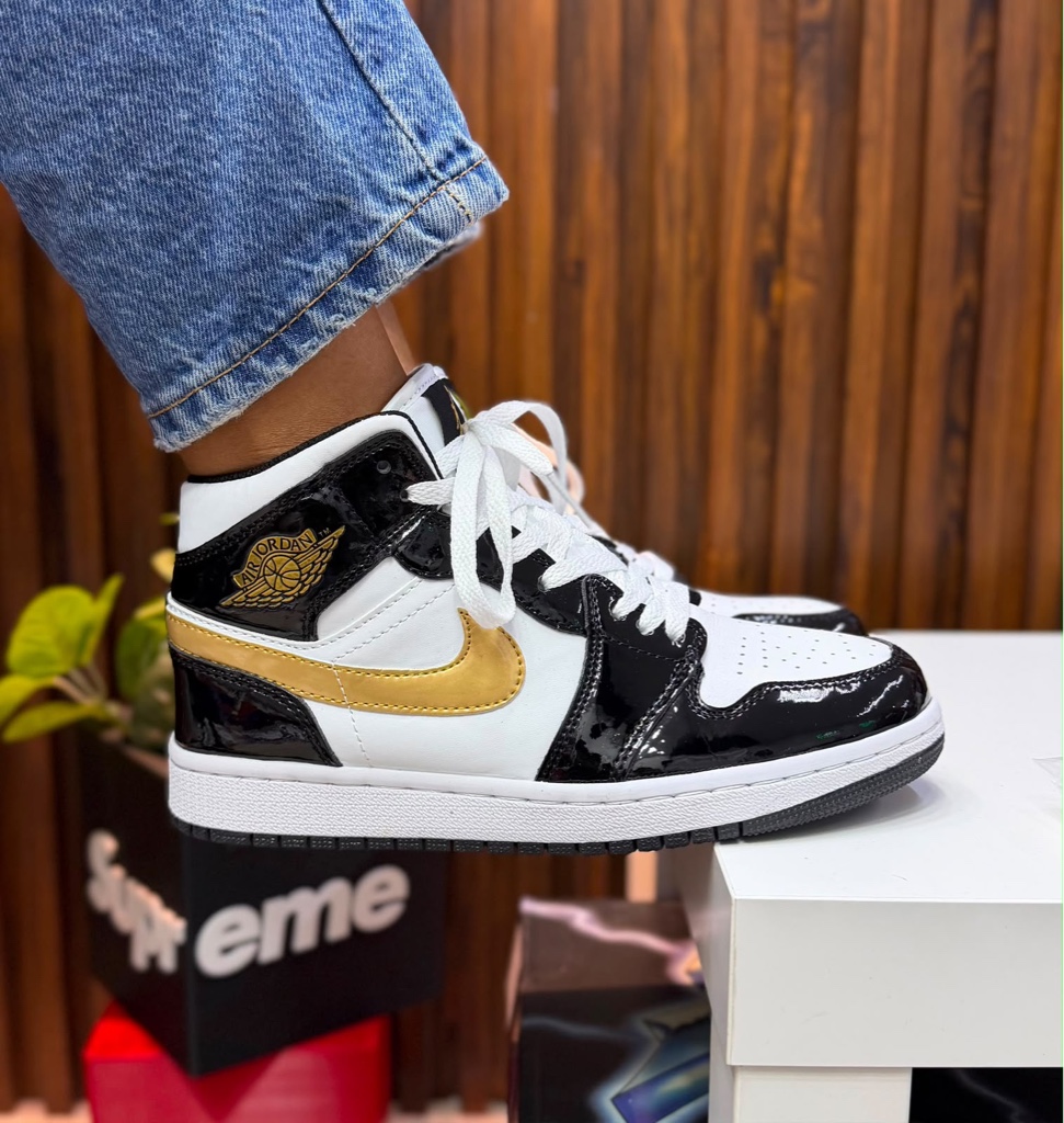 NIKE RETRO 1 varios