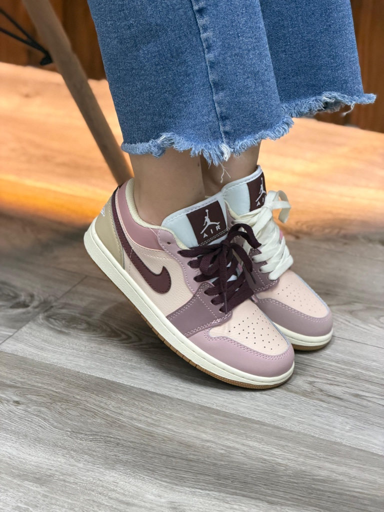 RETRO 1 LOW