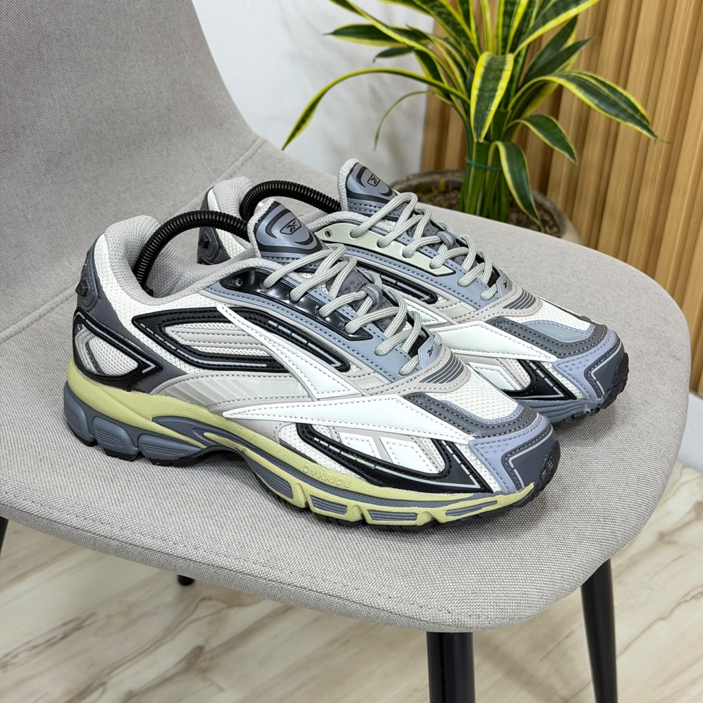 Reebok premier road gris