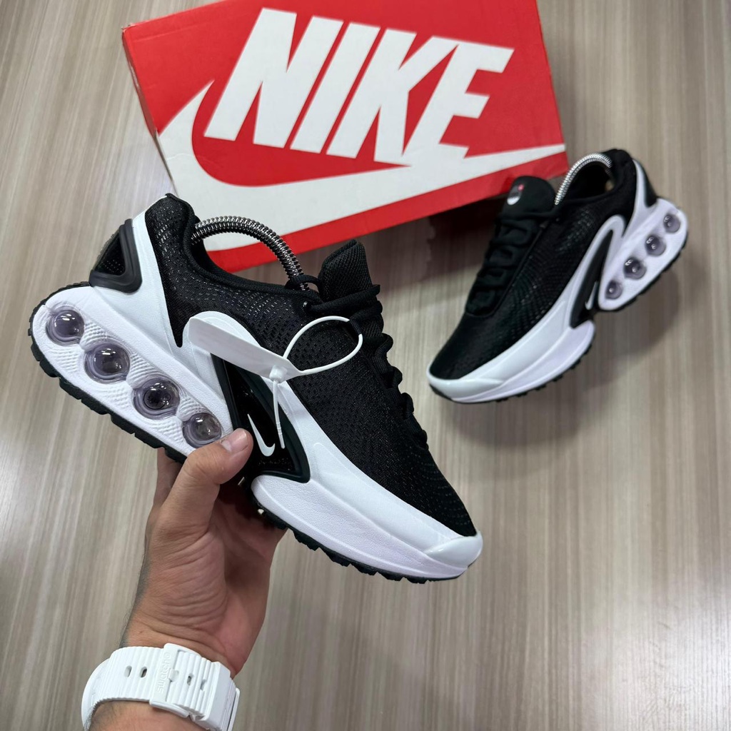 NIKE DN BLANCA NEGRA