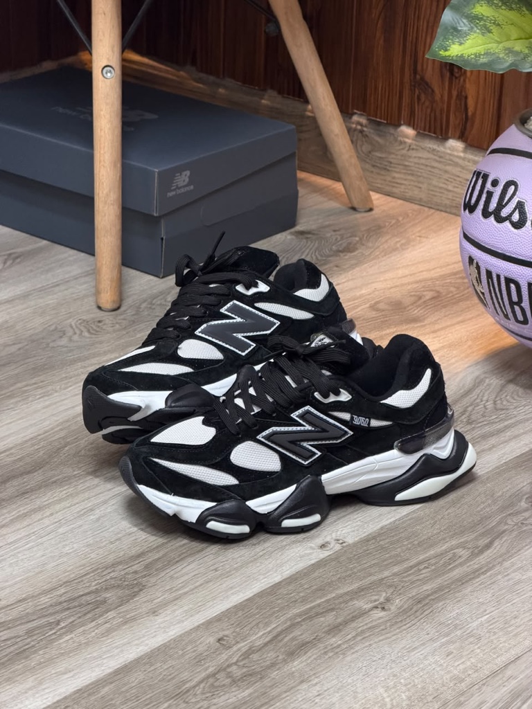 NEW BALANCE 9060 hombre