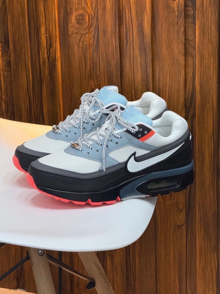 NIKE AIR MAX BM