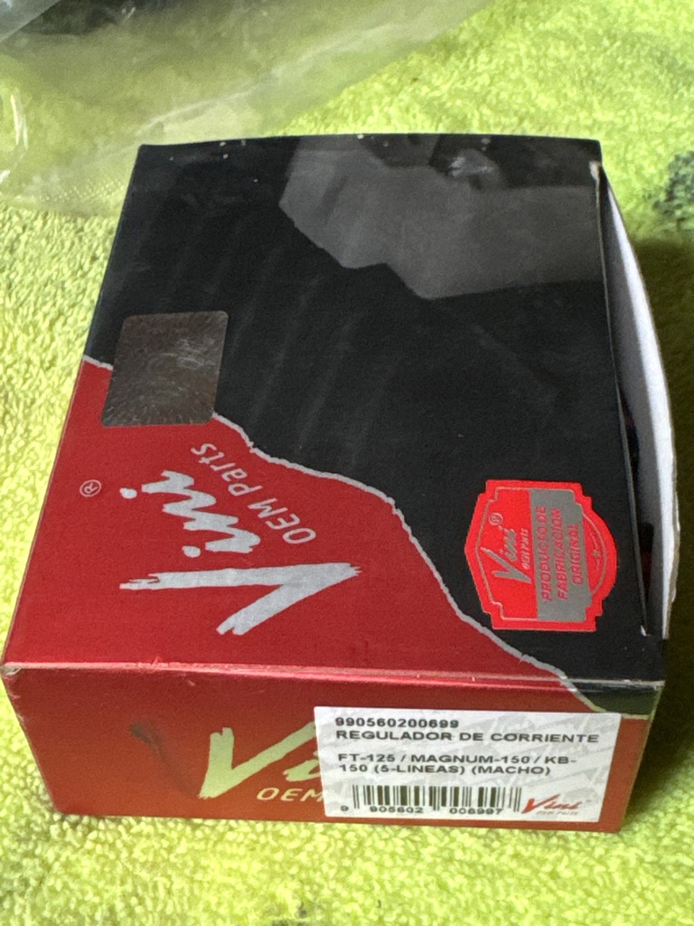Regulador de corriente FT-125/MAGNUM-150/KB150(5 líneas macho)