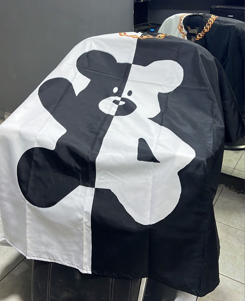 Capa Oso blanco y negro