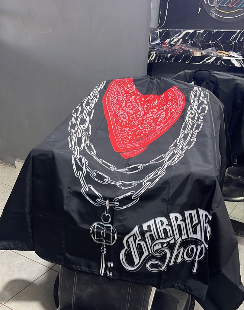 Capa cadena y paño negra