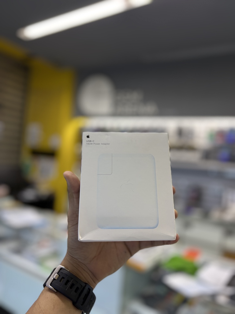 Cargador MacBook 140W Tipo -C