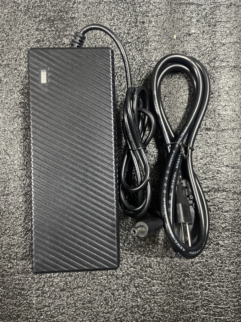 FUENTE ANTENA STARLINK V4