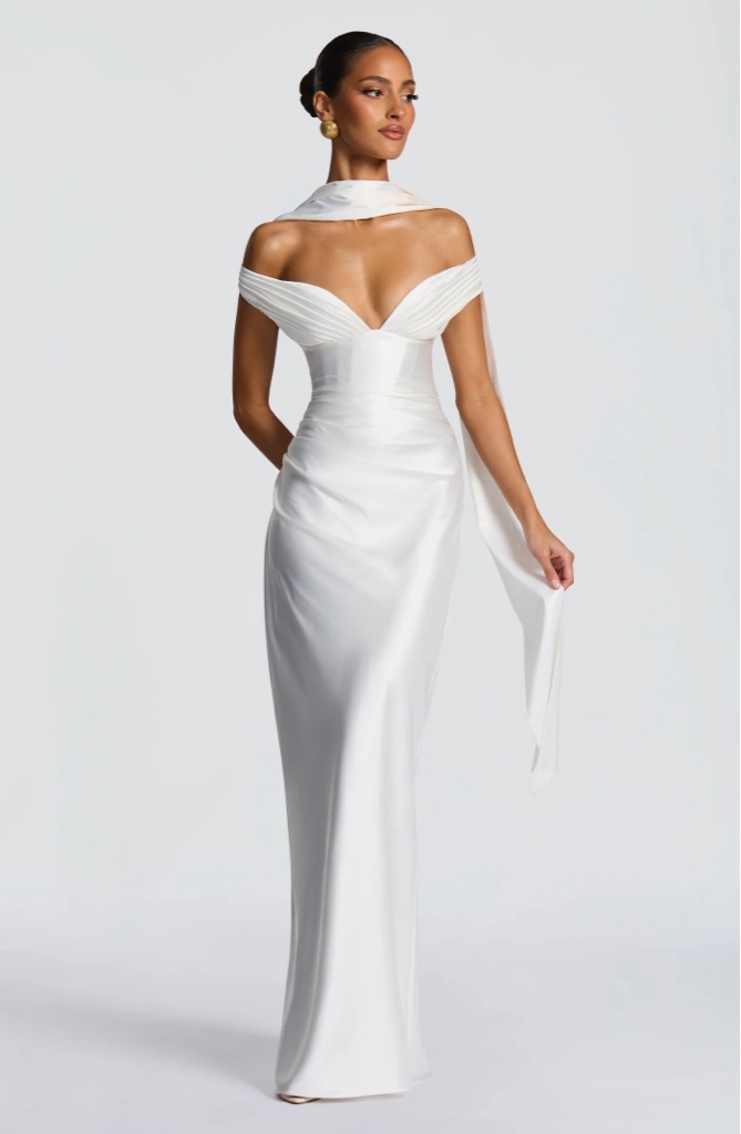 Maxi Dress en Satén Off Shoulder By Babyboo (Incluye Pañuelo)