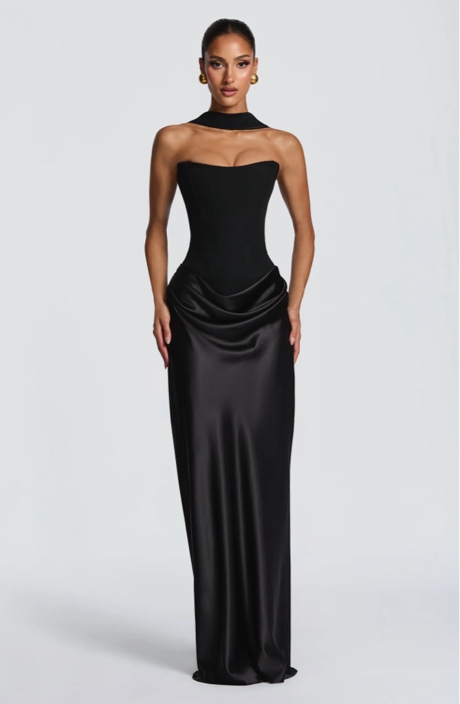 Maxi Dress Black By Babyboo (Incluye Pañuelo)