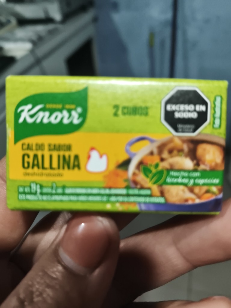 Caldo pollo