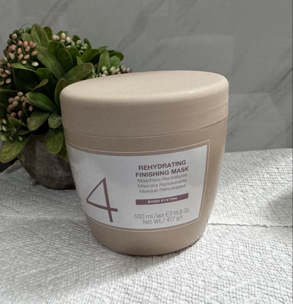 Rehidrating finishing mask