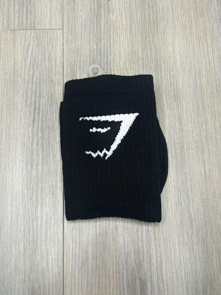 Calcetines negros con diseño gymrat