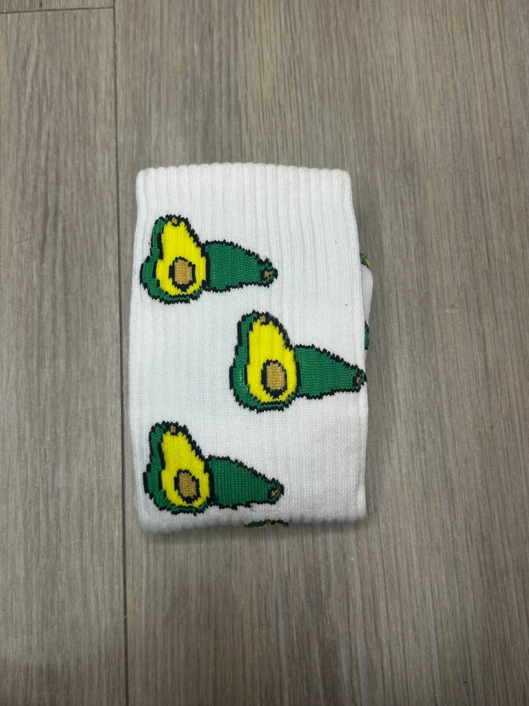 Calcetines blancos aguacate