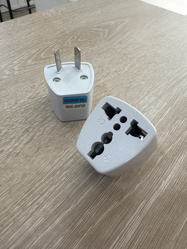 Adaptador INTERNACIONAL EUROPEO