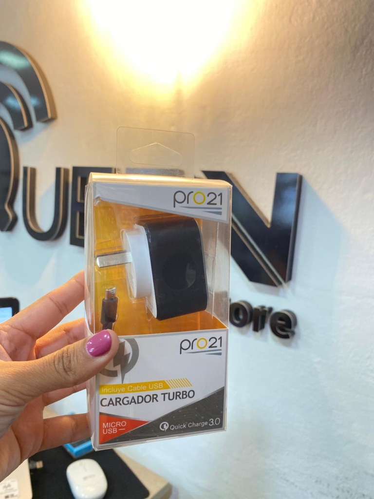 Cargador MICRO USB 220v. PRO 21 TURBO