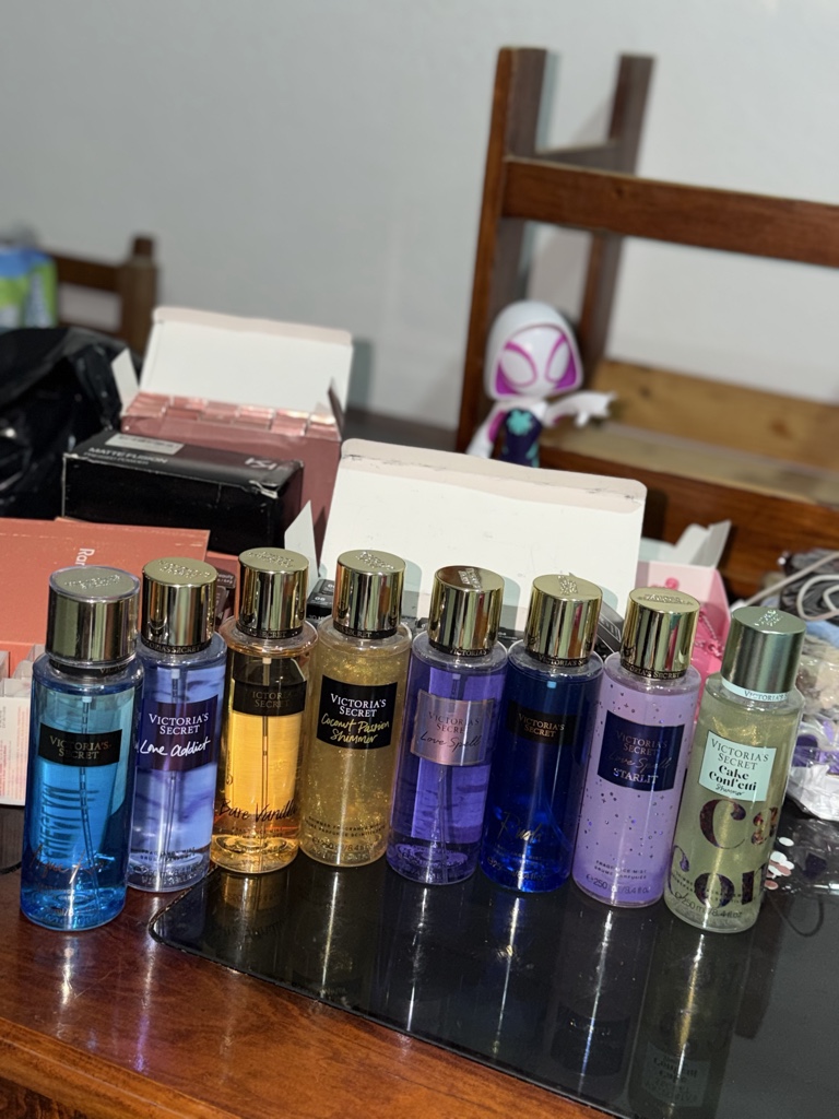 Victoria's Secret mist corporales surtidos