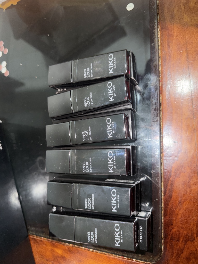 KIKO Milano Vinyl Lock labial